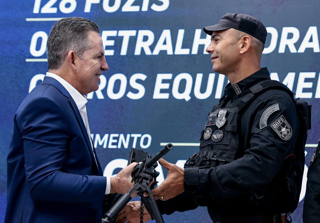 “Só as Polícias de Mato Grosso e de São Paulo têm armas desse nível”, destaca governador