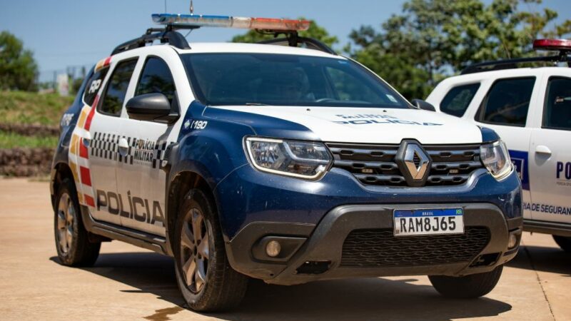 Suspeito de enforcar e arremessar chá quente contra rosto da esposa é preso pela PM