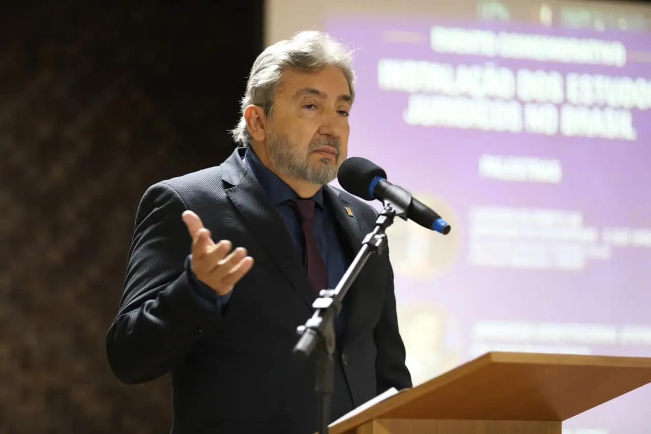 Mudanças no ensino marcam celebração dos 198 anos de criação dos cursos jurídicos no Brasil