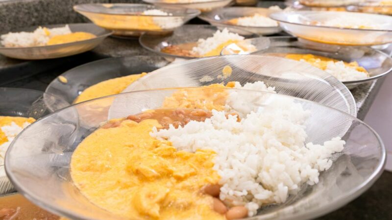 Crianças autistas tem cardápio adaptado nas escolas de Cuiabá