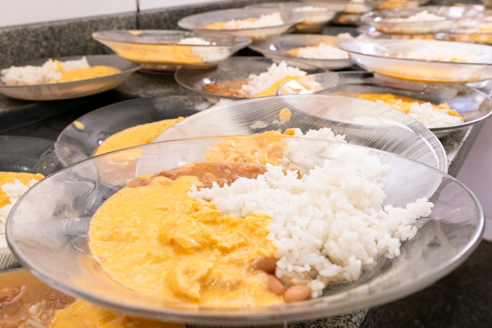 Crianças autistas tem cardápio adaptado nas escolas de Cuiabá