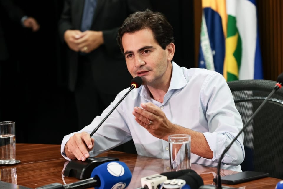 Fabio Garcia defende punição a vereador do União que chamou prefeita de “cachorra viciada”