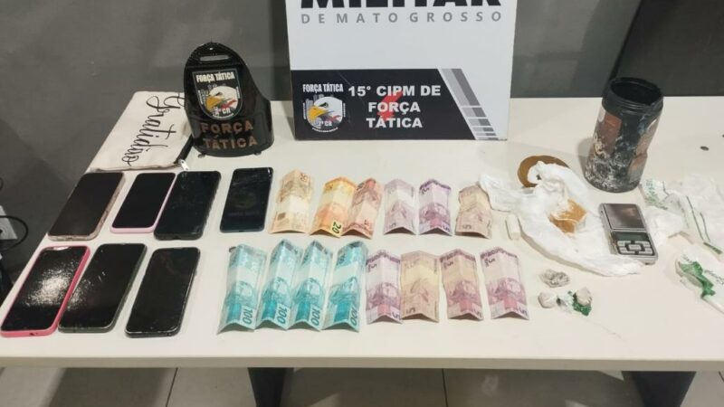 Força Tática prende duas pessoas por tráfico e apreende diversas porções de maconha e pasta base de cocaína