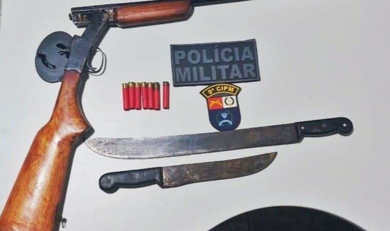 Homem é preso pela PM por porte ilegal de arma de fogo após ameaçar conhecido com uma espingarda