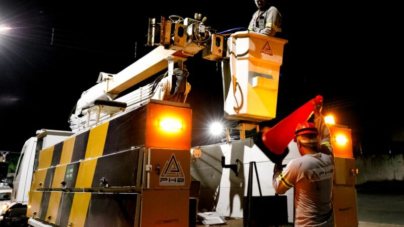 Limpurb atende mais de mil pontos de iluminação em 130 bairros da capital