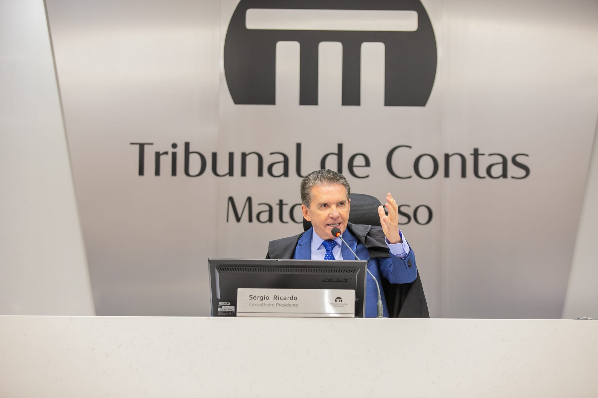 Presidente do TCE lança livro sobre Defesa Recursal nos Tribunais de Contas