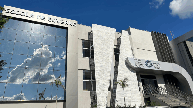 Escola de Governo oferta curso de Comunicação Básica em Libras