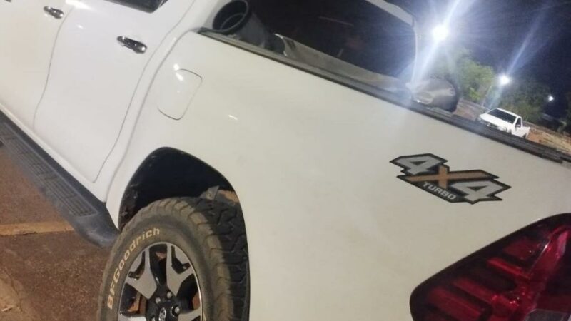 Polícia Militar recupera caminhonete furtada e prende homem por receptação