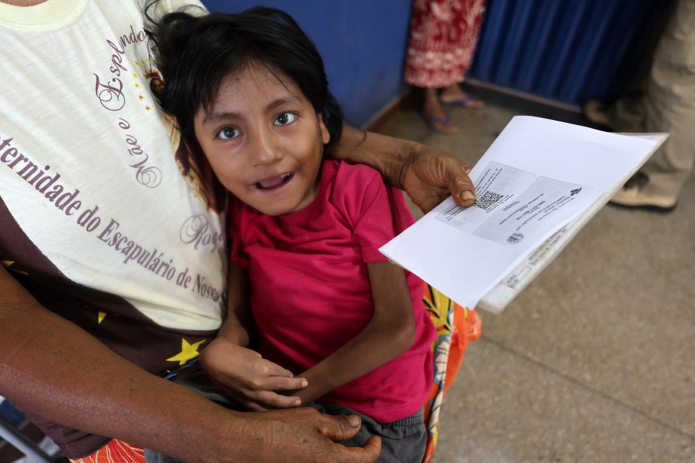 Após anos de espera, criança indígena com deficiência consegue emitir RG em mutirão do Judiciário