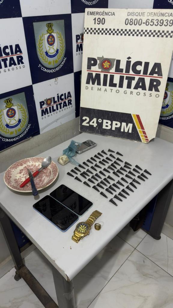 Polícia Militar prende homem e apreende 64 porções de cocaína em Cuiabá