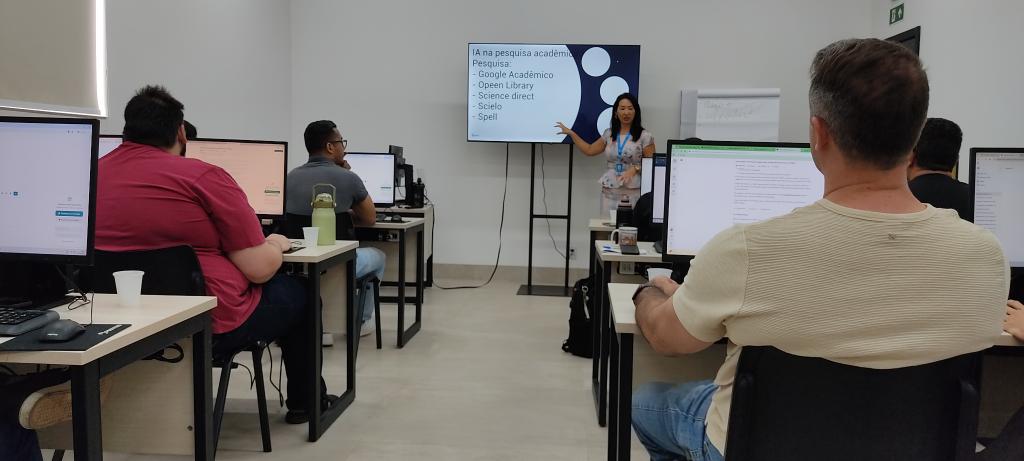 Seplag capacita servidores públicos para o uso de ferramentas inteligentes na produção científica