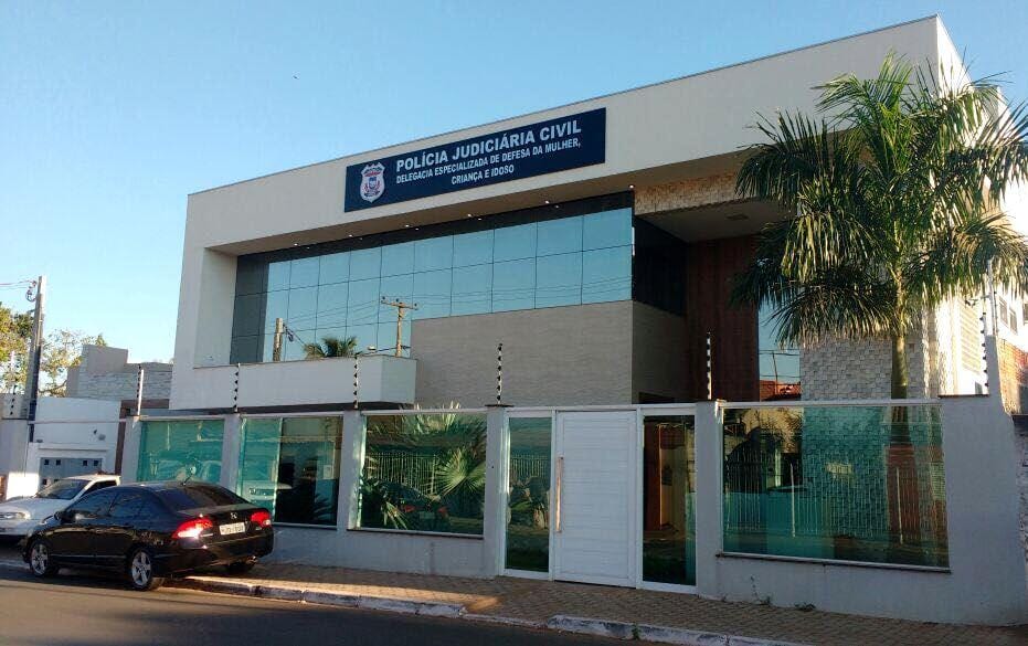 Polícia Civil prende avô acusado de estuprar neta de 11 anos em Várzea Grande