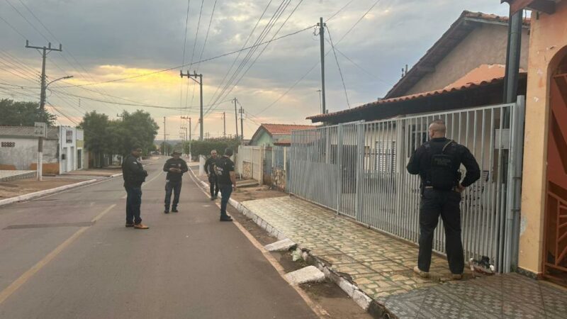 Polícia Civil cumpre 28 ordens judiciais contra integrantes de facção criminosa atuante em Jangada