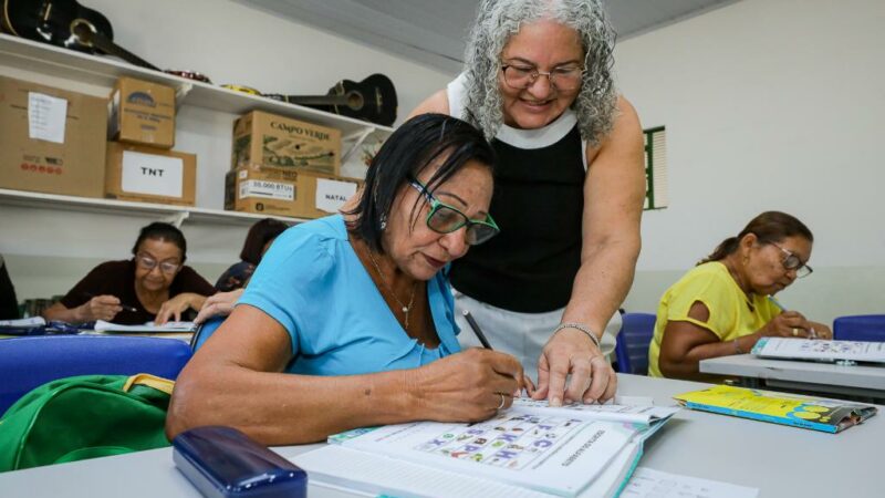Mais MT Muxirum alfabetiza mais de 18 mil pessoas em 2025 e consolida política de inclusão educacional