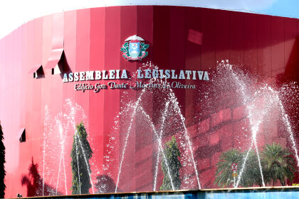 Assembleia Legislativa tem debates sobre feminicídio, energia e políticas públicas