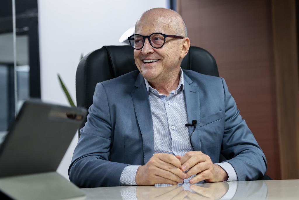 REDUÇÃO DE IMPOSTOS Governador sanciona lei para diminuir custo do diesel em MT